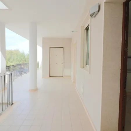 Close To The Historic Old Town - Sabrina Vakantiehuis Otranto